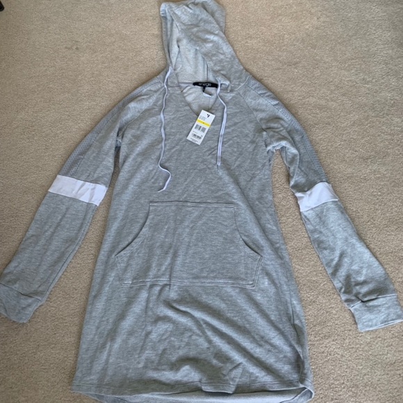 Macy’s grey sporty dress - Picture 1 of 2
